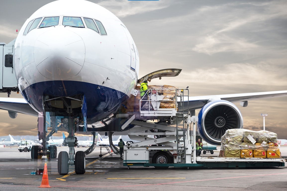 Cargo-Flight-DFreight
